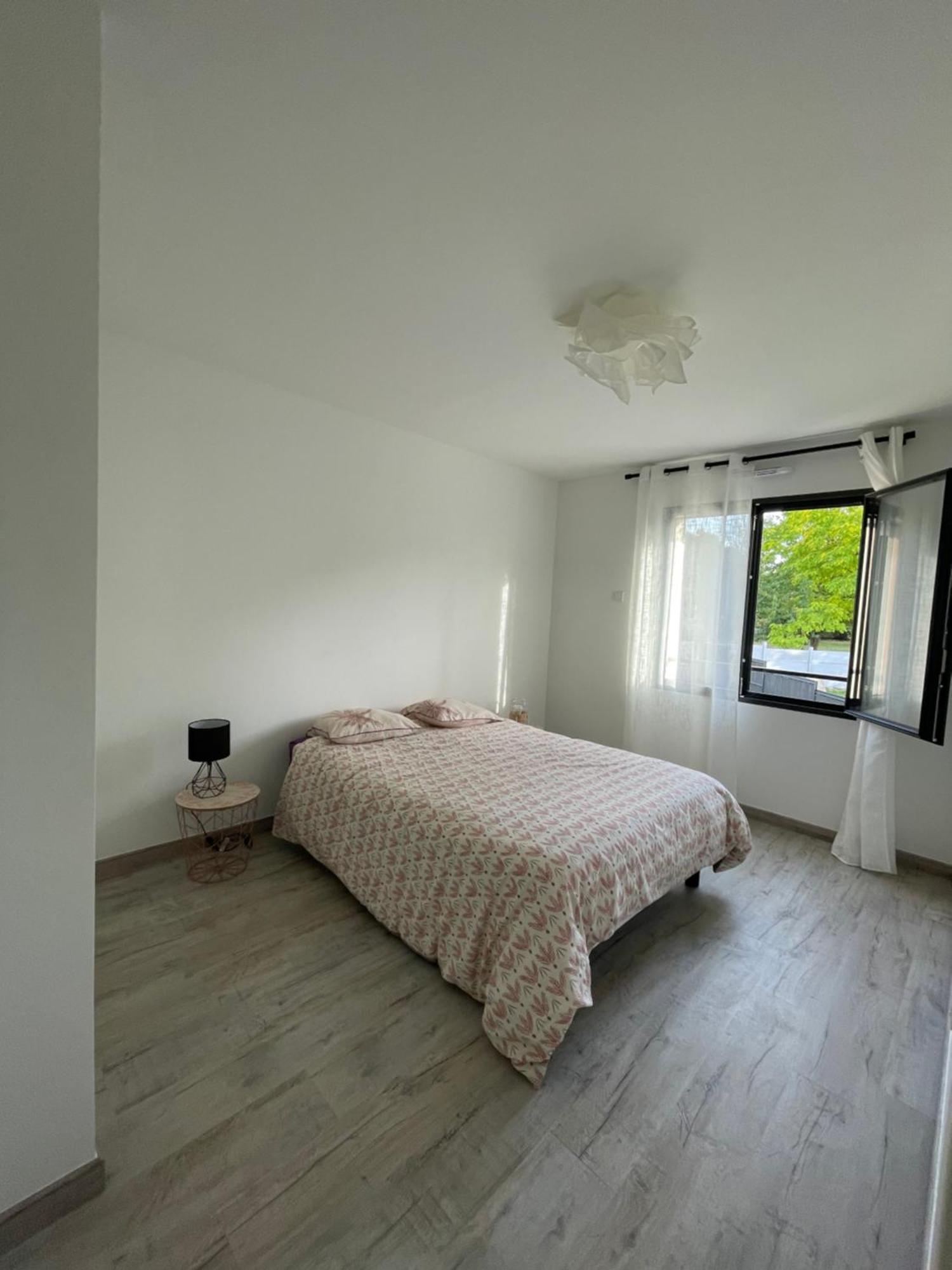 Maison Bijou 3 Chambres A 10Min De Disneyland Paris Chalifert المظهر الخارجي الصورة